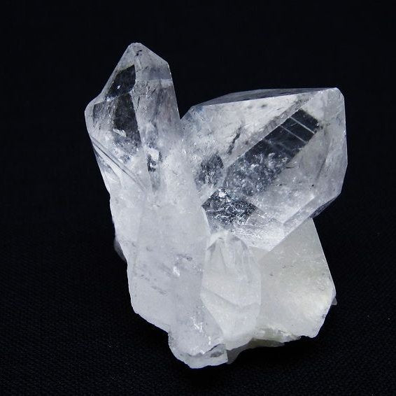 水晶 クラスター 原石 アーカンソー産 一点物 172-4130