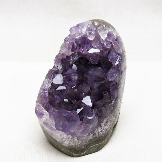 アメジスト クラスター ウルグアイ産 アメジスト 原石 amethyst 一点物 172-4213