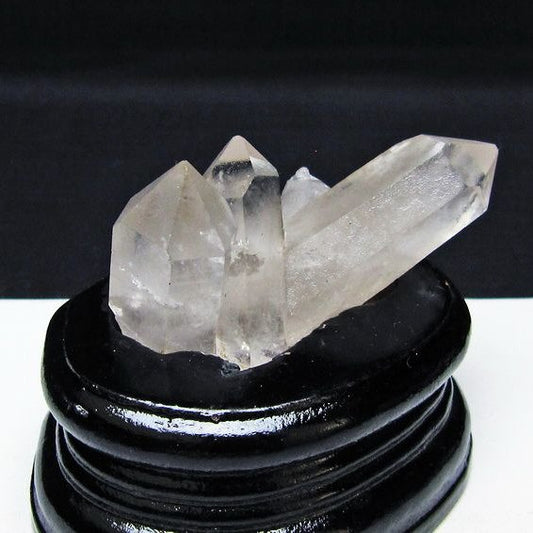 水晶 クラスター マダガスカル産 台座付属 一点物 172-4283