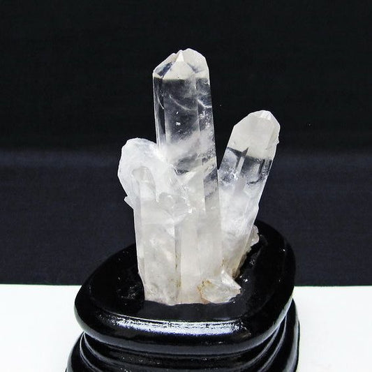 水晶 クラスター マダガスカル産 台座付属 一点物 172-4287