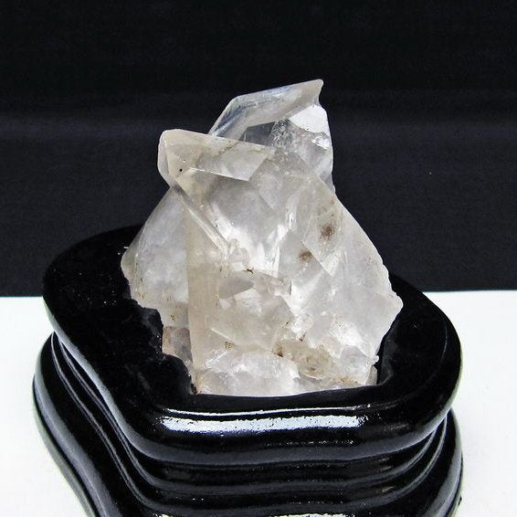 水晶 クラスター マダガスカル産 台座付属 一点物 172-4292