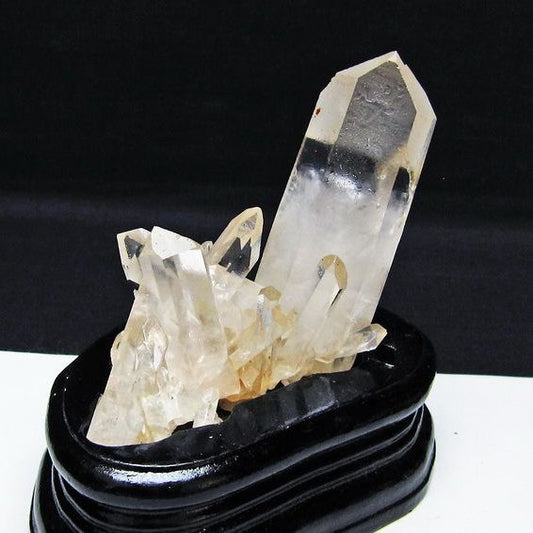 水晶 クラスター マダガスカル産 台座付属 水晶 原石 レムリアンシード 一点物 172-4309