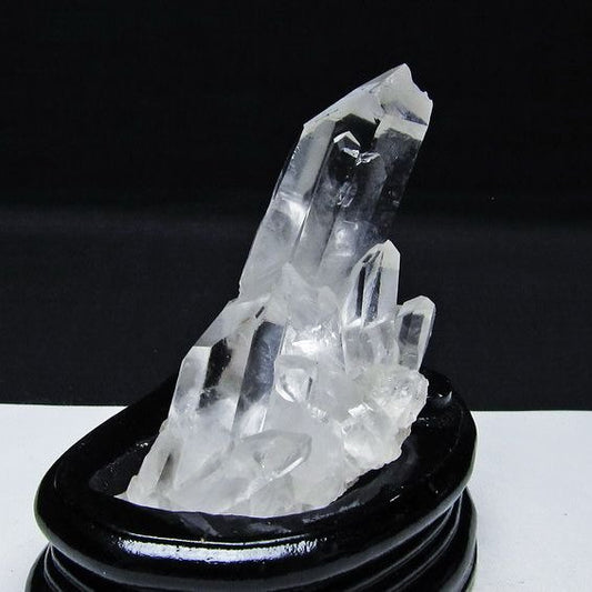 水晶 クラスター マダガスカル産 台座付属 水晶 原石 レムリアンシード 一点物 172-4315