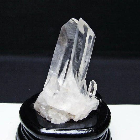 水晶 クラスター マダガスカル産 台座付属 水晶 原石 レムリアンシード 一点物 172-4318