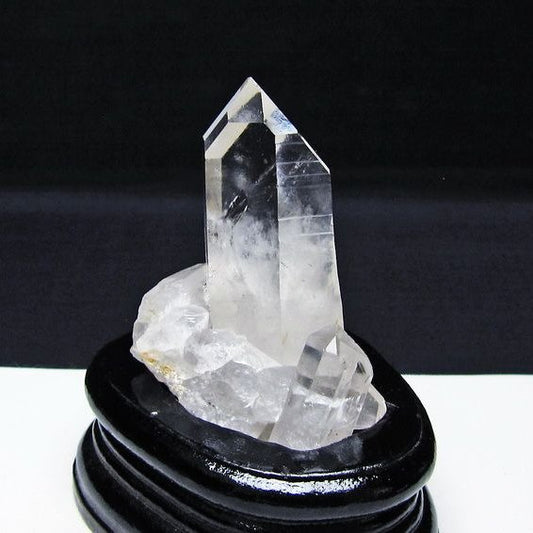 水晶 クラスター マダガスカル産 台座付属 水晶 原石 レムリアンシード 一点物 172-4320
