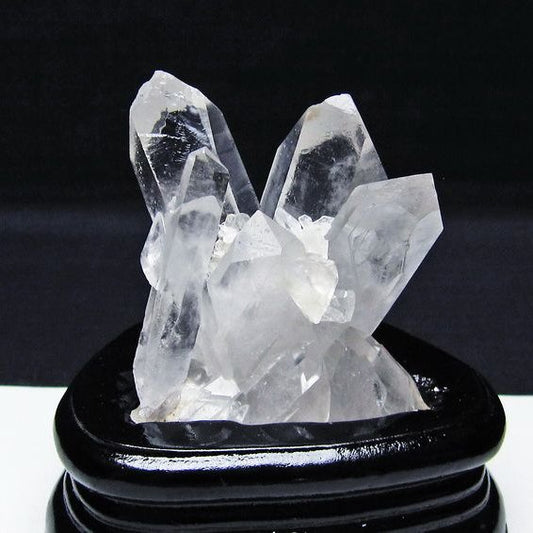 水晶 クラスター マダガスカル産 台座付属 水晶 原石 レムリアンシード 一点物 172-4321