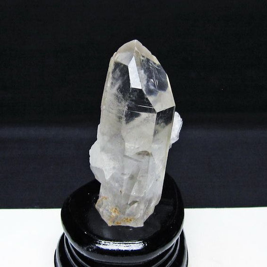 水晶 クラスター マダガスカル産 台座付属 水晶 原石 レムリアンシード 一点物 172-4322