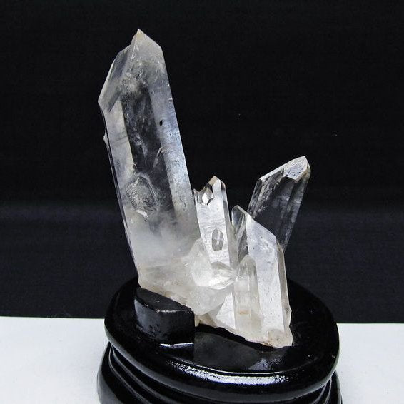 水晶 クラスター マダガスカル産 台座付属 水晶 原石 レムリアンシード 一点物 172-4332