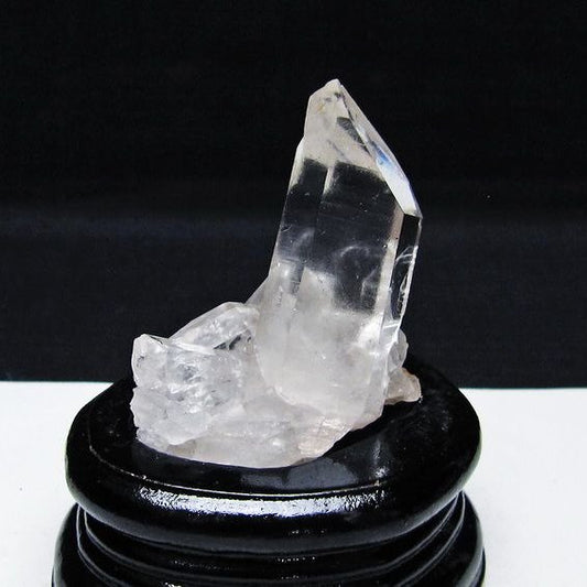 水晶 クラスター マダガスカル産 台座付属 水晶 原石 レムリアンシード 一点物 172-4369