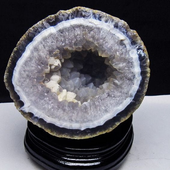 1.7Kg アゲート ジオード 原石 置物 台座付属 瑪瑙 メノウ 晶洞 一点物 送料無料 181-4178