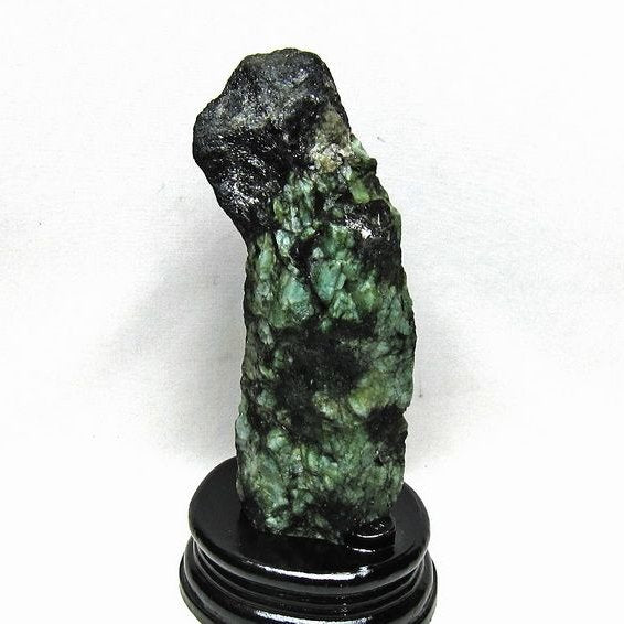 1.1Kg エメラルド 原石 台座付属 一点物 181-4674