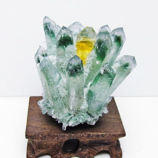 緑水晶 クラスター 原石 置物 台座付属 一点物 182-7346
