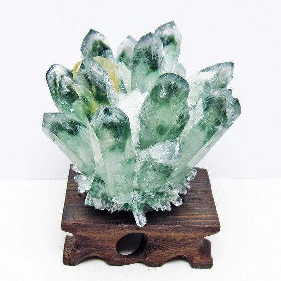 緑水晶 クラスター 原石 台座付属 一点物 182-7381