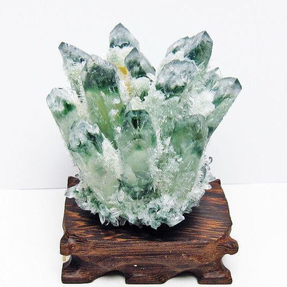 緑水晶 クラスター 原石 台座付属 一点物 182-7386