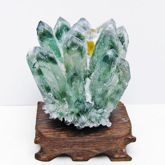 緑水晶 クラスター 原石 台座付属 一点物 182-7393