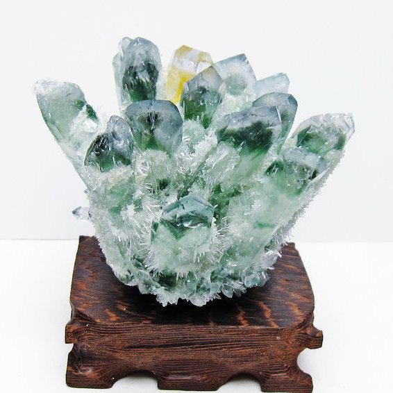 緑水晶 クラスター 原石 台座付属 一点物 182-7407