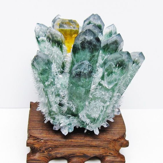 緑水晶 クラスター 原石 台座付属 一点物  182-7409