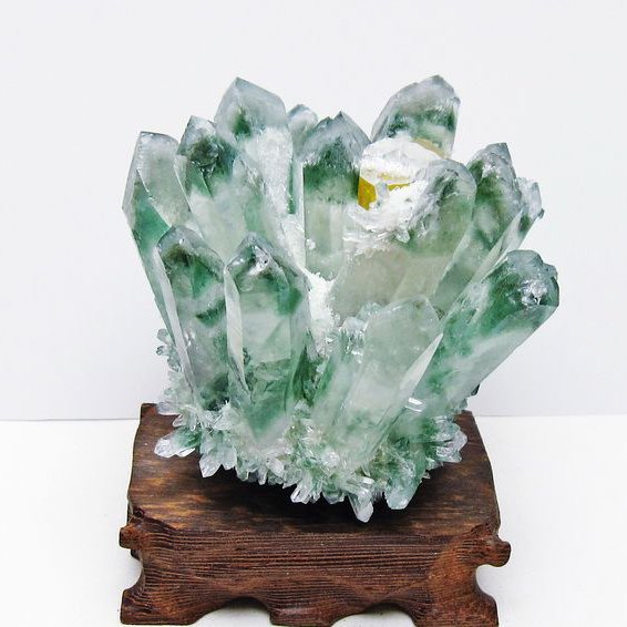 緑水晶 クラスター 原石 台座付属 一点物  182-7418