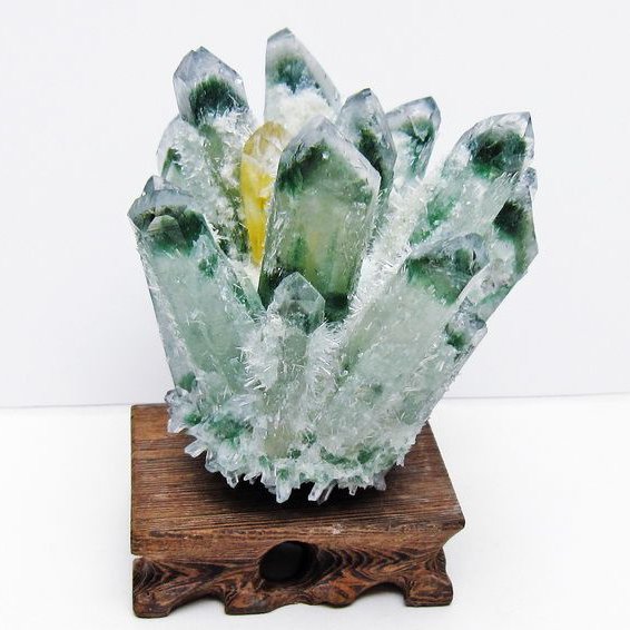 緑水晶 クラスター 原石 台座付属 一点物 182-7420