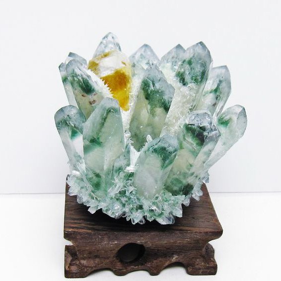 緑水晶 クラスター 原石 台座付属 一点物 182-7421