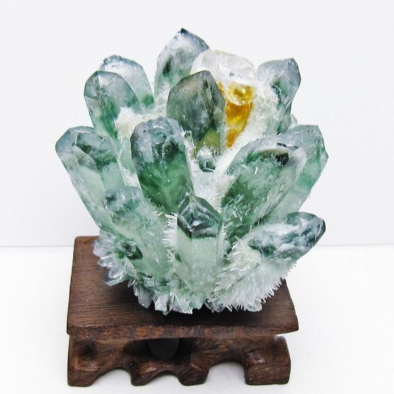 緑水晶 クラスター 原石 台座付属 一点物 182-7426