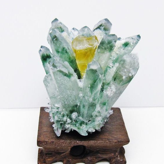 緑水晶 クラスター 原石 台座付属 一点物 182-7431