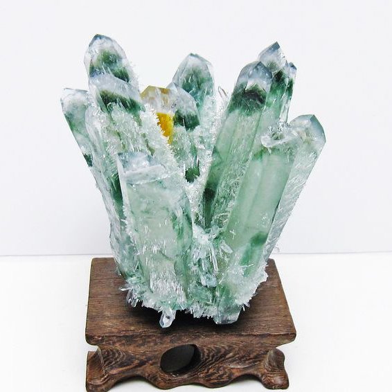 緑水晶 クラスター 原石 台座付属 一点物 182-7433