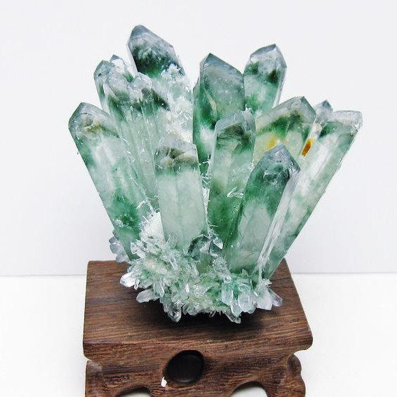 緑水晶 クラスター 原石 台座付属 一点物 182-7445