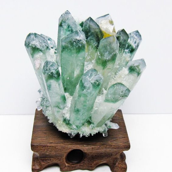 緑水晶 クラスター 原石 台座付属 一点物 182-7448