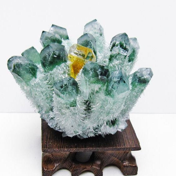 緑水晶 クラスター 原石 台座付属 一点物 182-7451