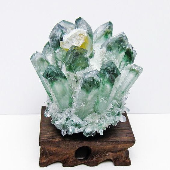 緑水晶 クラスター 原石 台座付属 一点物 182-7453