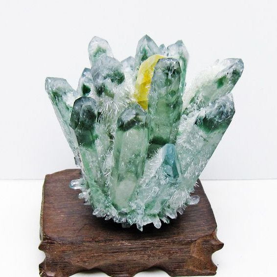 緑水晶 クラスター 原石 台座付属 一点物  182-7481