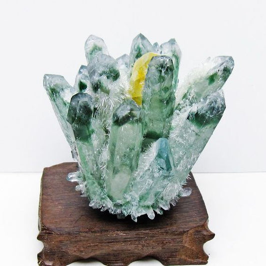 緑水晶 クラスター 原石 台座付属 一点物  182-7481