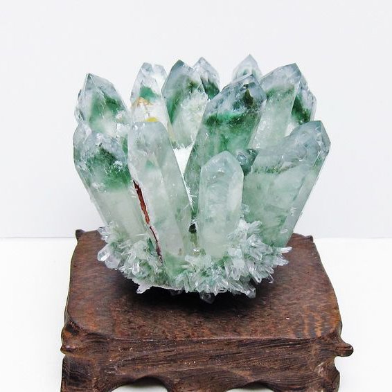 緑水晶 クラスター 原石 台座付属 一点物 182-7482