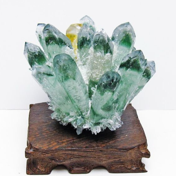 緑水晶 クラスター 原石 台座付属 一点物  182-7498