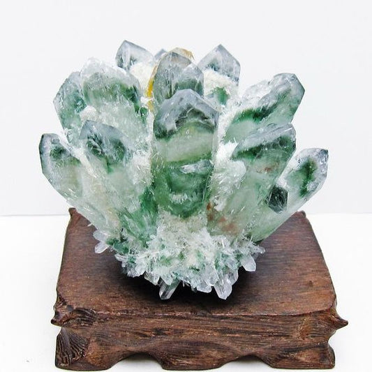 緑水晶 クラスター 原石 台座付属 一点物 182-7503