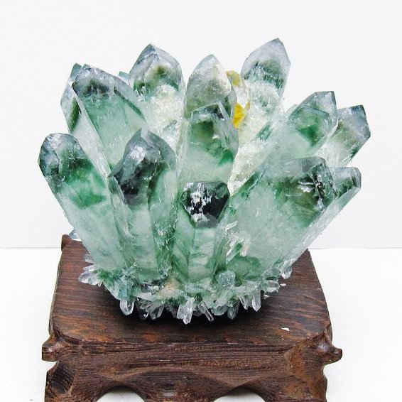 緑水晶 クラスター 原石 台座付属 一点物  182-7506