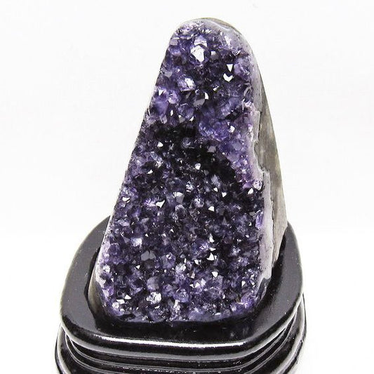 1Kg アメジスト クラスター ウルグアイ産 原石 amethyst 一点物 台座付属 送料無料 182-8037