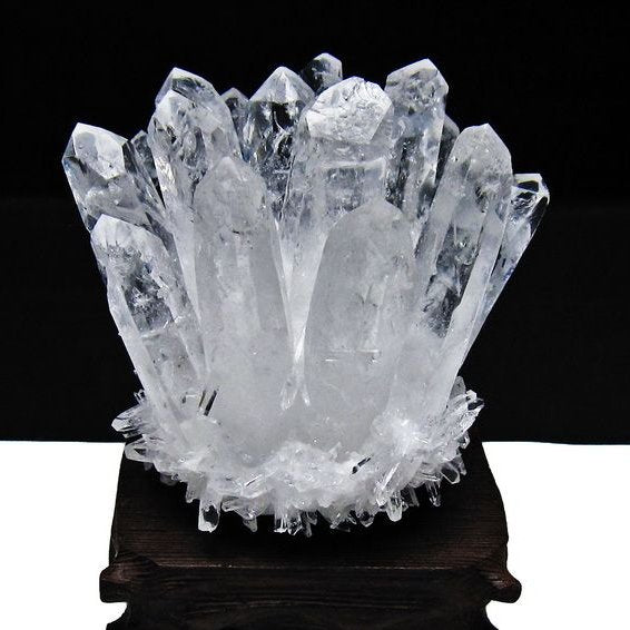 水晶 クラスター 水晶 原石 台座付属 一点物 182-8337