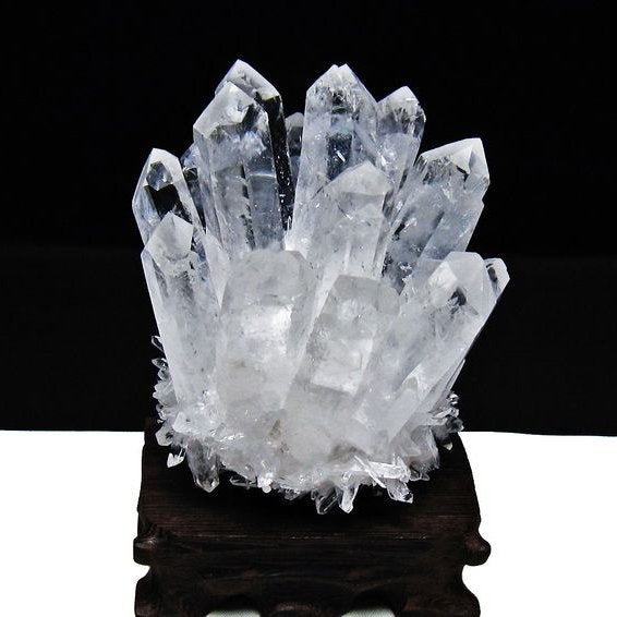 水晶 クラスター 水晶 原石 台座付属 一点物 182-8345