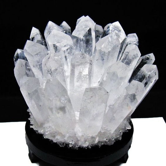 1.8Kg 水晶 クラスター 水晶 原石 台座付属 一点物 182-8377