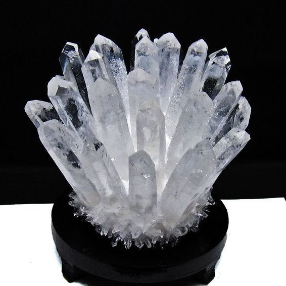 1.3Kg 水晶 クラスター 水晶 原石 台座付属 一点物 182-8386