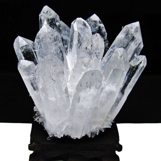 1.1Kg 水晶 クラスター 水晶 原石 台座付属 一点物 182-8390
