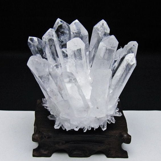 水晶 クラスター 水晶 原石 台座付属 一点物 182-8574