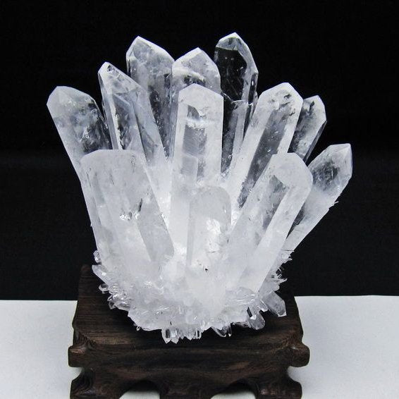 水晶 クラスター 水晶 原石 台座付属 一点物 182-8580