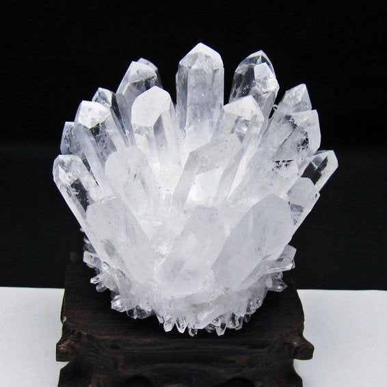 水晶 クラスター 水晶 原石 台座付属 一点物 182-8581
