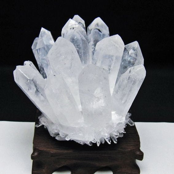水晶 クラスター 水晶 原石 台座付属 一点物 182-8594