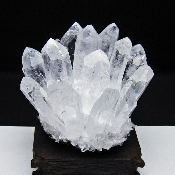 水晶 クラスター 水晶 原石 台座付属 一点物 182-8604