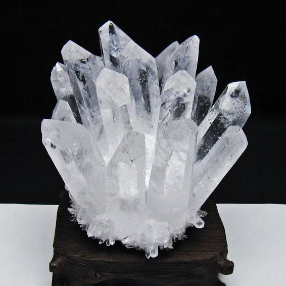 水晶 クラスター 水晶 原石 台座付属 一点物 182-8605