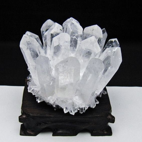 水晶 クラスター 水晶 原石 台座付属 一点物 182-8615